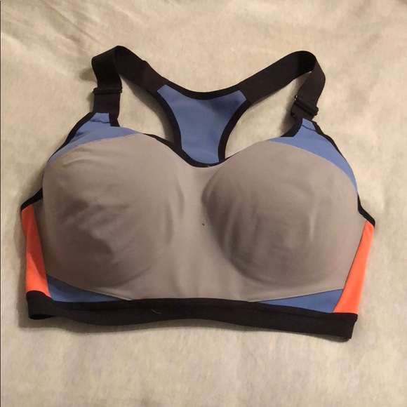moulded cup sports bra